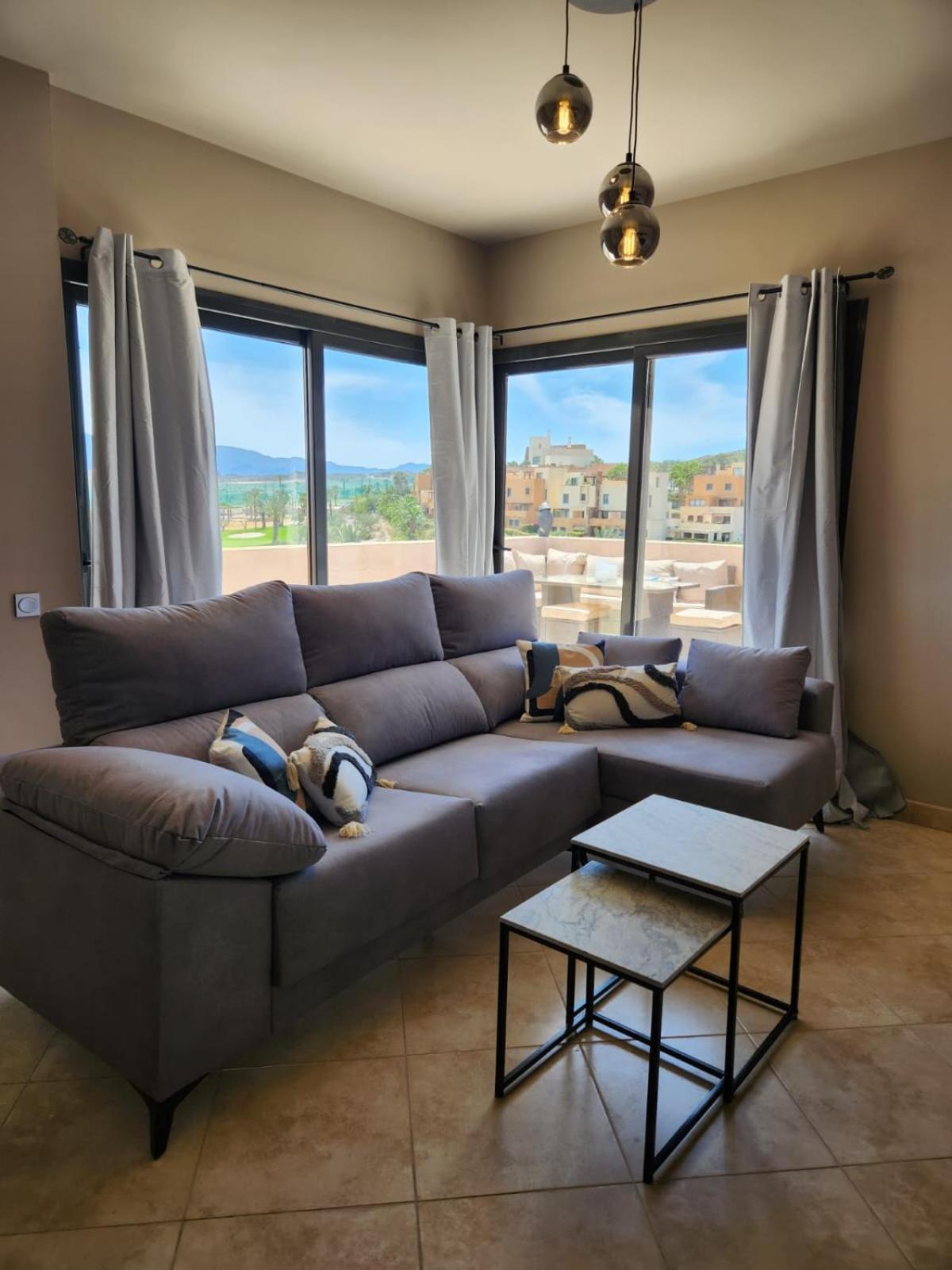 Apartamento Atico Esquinero Con Preciosas Vistas Al Valle Del Golf Con Piscina Comunitaria! Vera