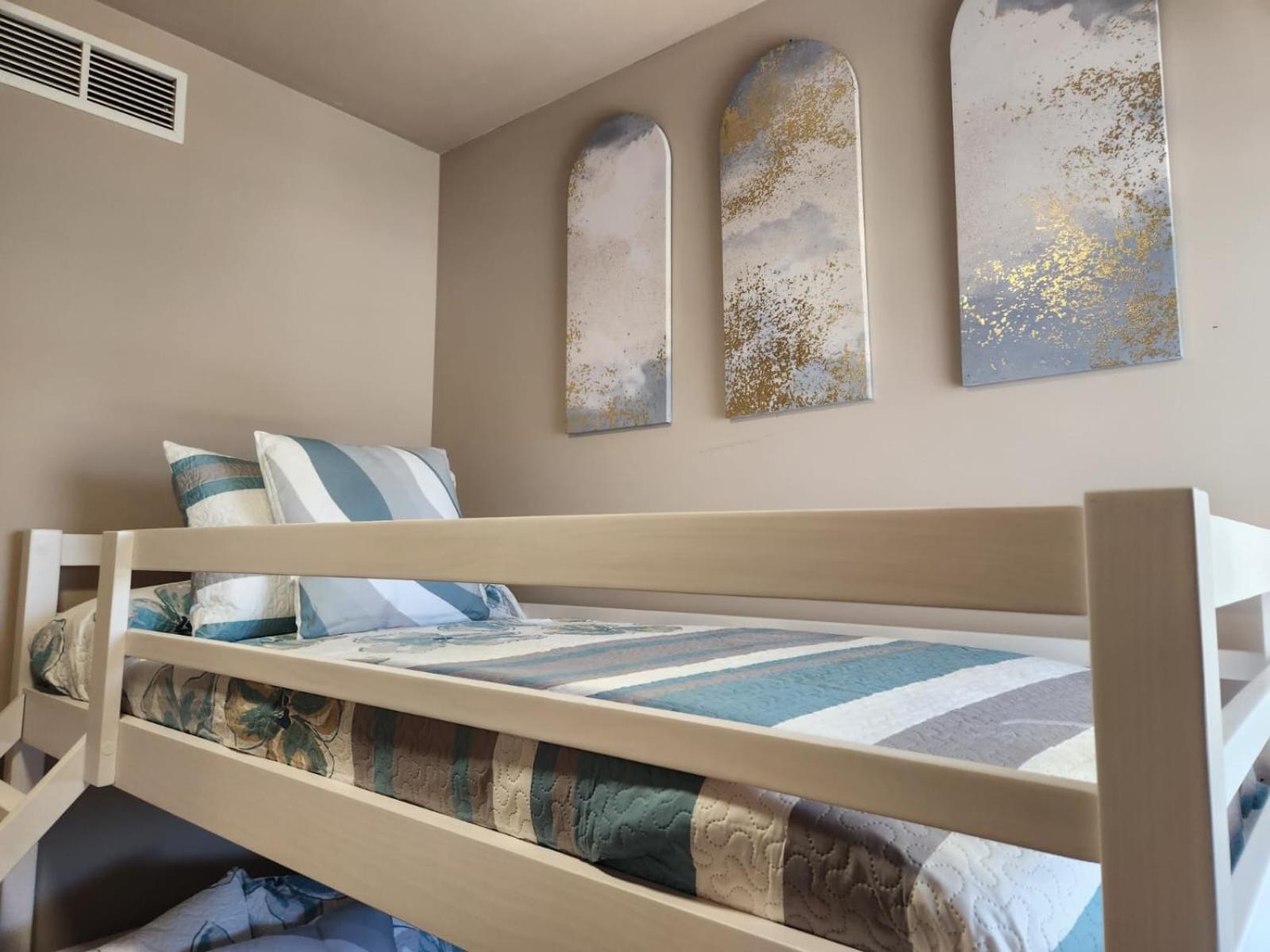 Atico Esquinero Con Preciosas Vistas Al Valle Del Golf Con Piscina Comunitaria! * Vera