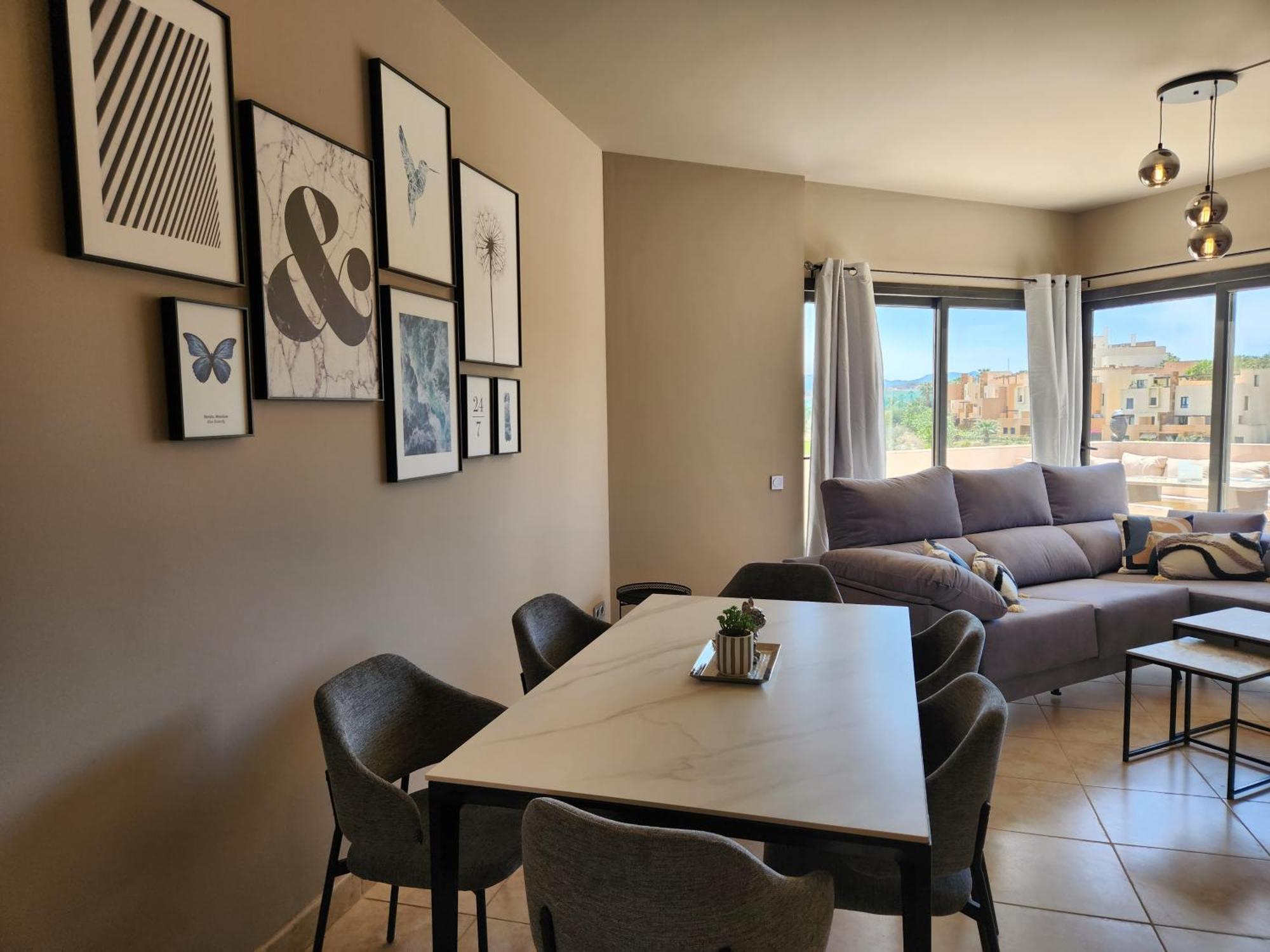 Atico Esquinero Con Preciosas Vistas Al Valle Del Golf Con Piscina Comunitaria! Apartment *